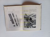 016(22)